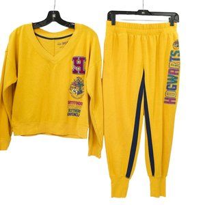 Hogwarts Pajamas SIZE NOTE Women XS Pant M Top Harry Potter WizardingWorld Sleep